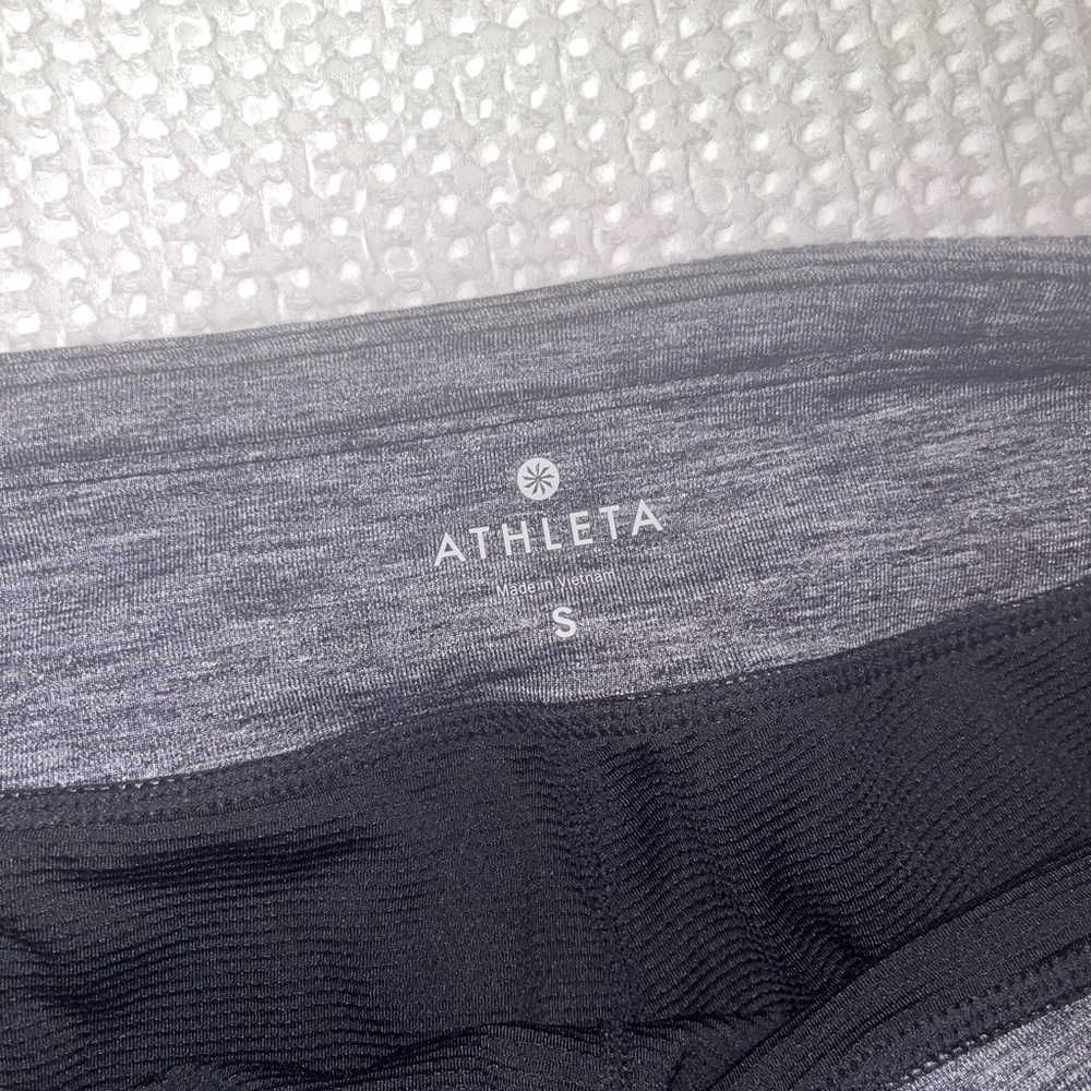 Athleta Excursion Skort Size Small - image 3